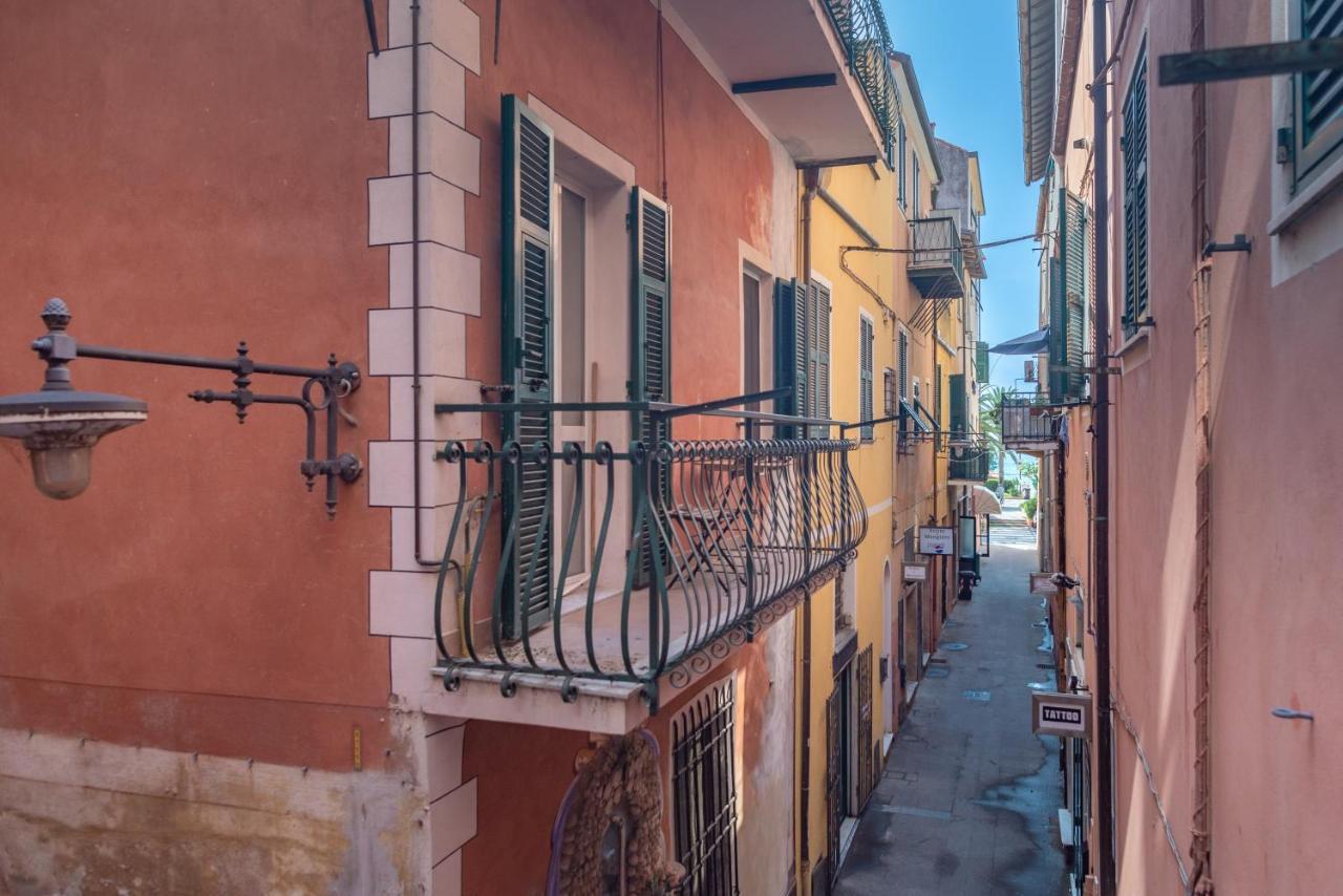 Appartamento Mare House Finale Ligure Esterno foto
